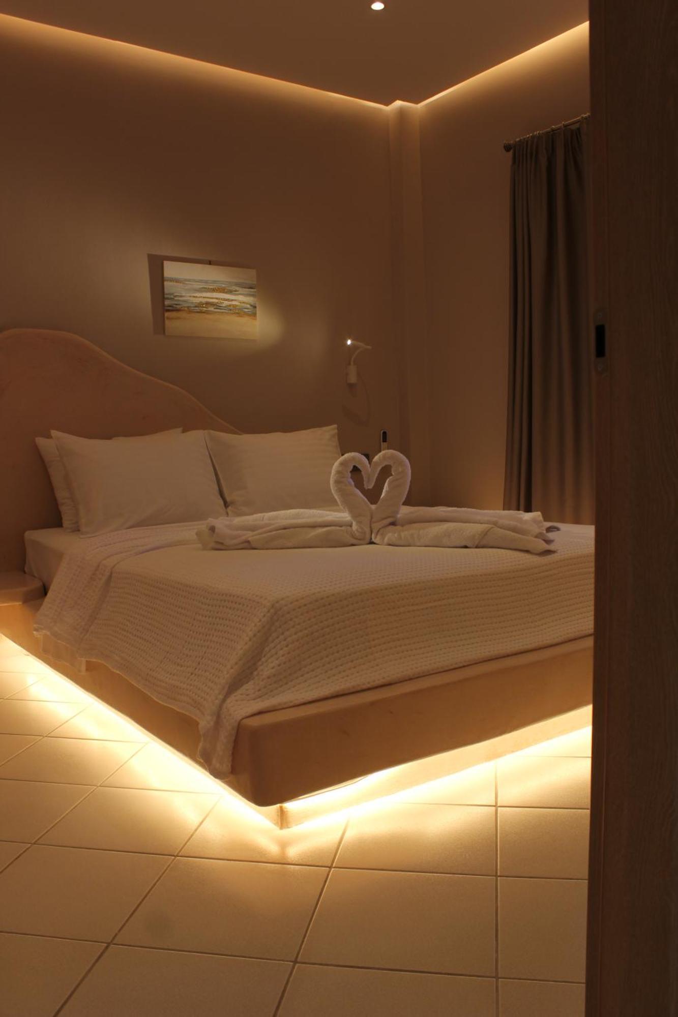 The Rock Luxury Homes Mesaria Bagian luar foto