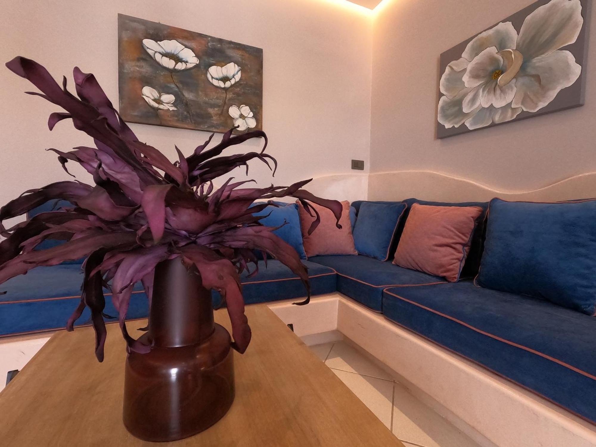 The Rock Luxury Homes Mesaria Bagian luar foto